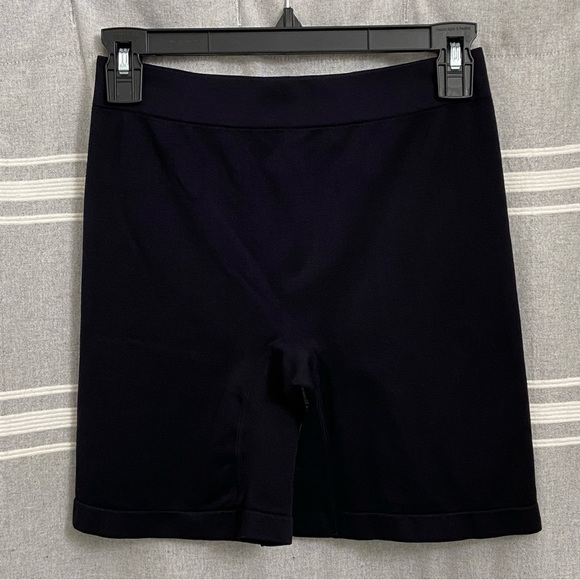 VANITY FAIR / Radiant Light Smoothing Shapewear Shorts Size 2XL - Picture 1 of 5